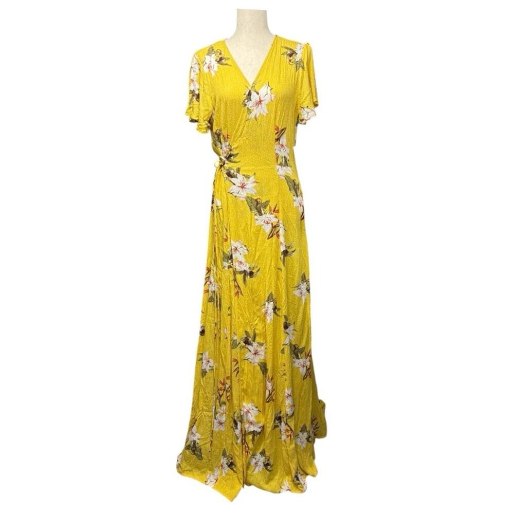 NWT Lulu's Butter Yellow Wrap Maxi Dress with Flutter Sleeves Size Medium FF0613